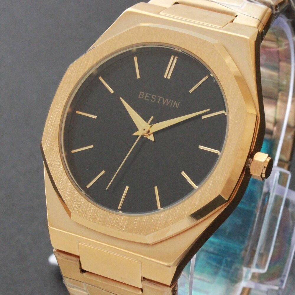 Men's Sports Watch Integrated Bracelet Gold Tone Quartz 41.5mm - Picture 10 of 13